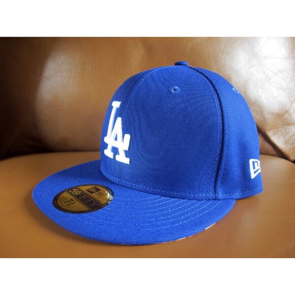 Los Angeles Dodgers Atmos Leopard Cheetah New Era 59FIFTY 5950 Fitted Cap 7 3/4 - Picture 3 of 7